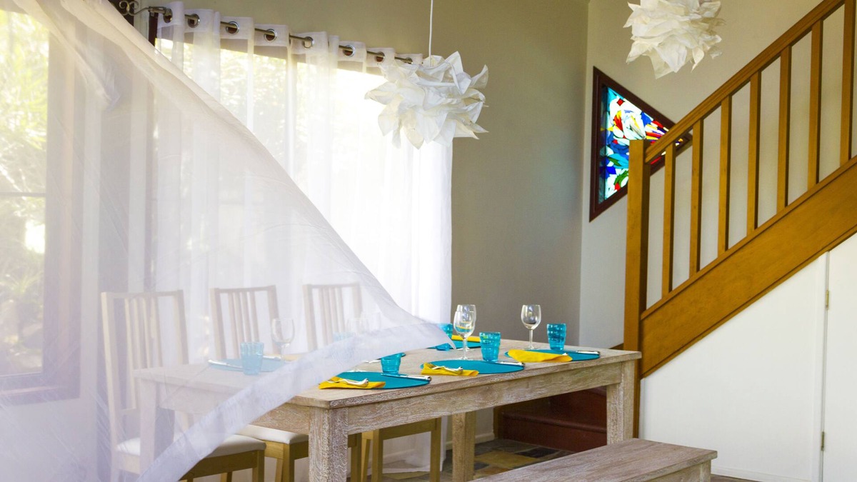 Mudgeeraba House | Relaxing Guest House in the Gold Coast Hinterland