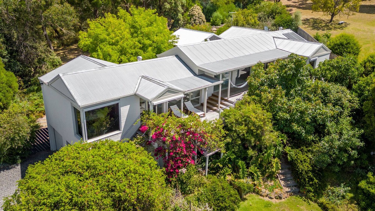 Arthurs Seat House | Relaxing holiday home with ocean views