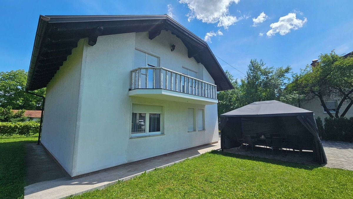 Mali Radic Villa | Relaxing Holiday Villa in Bihać – Private, Clean & Fully Equipped