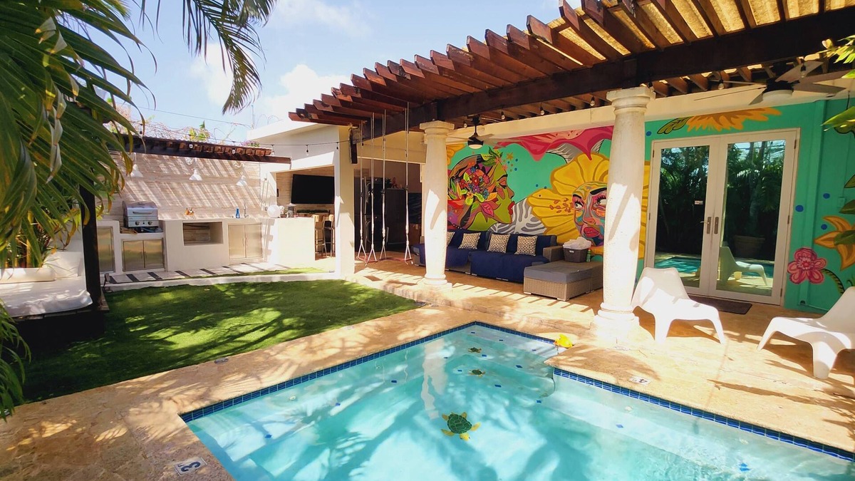 Puerto Nuevo House | Relaxing Oasis with Pool Heater and Cabana