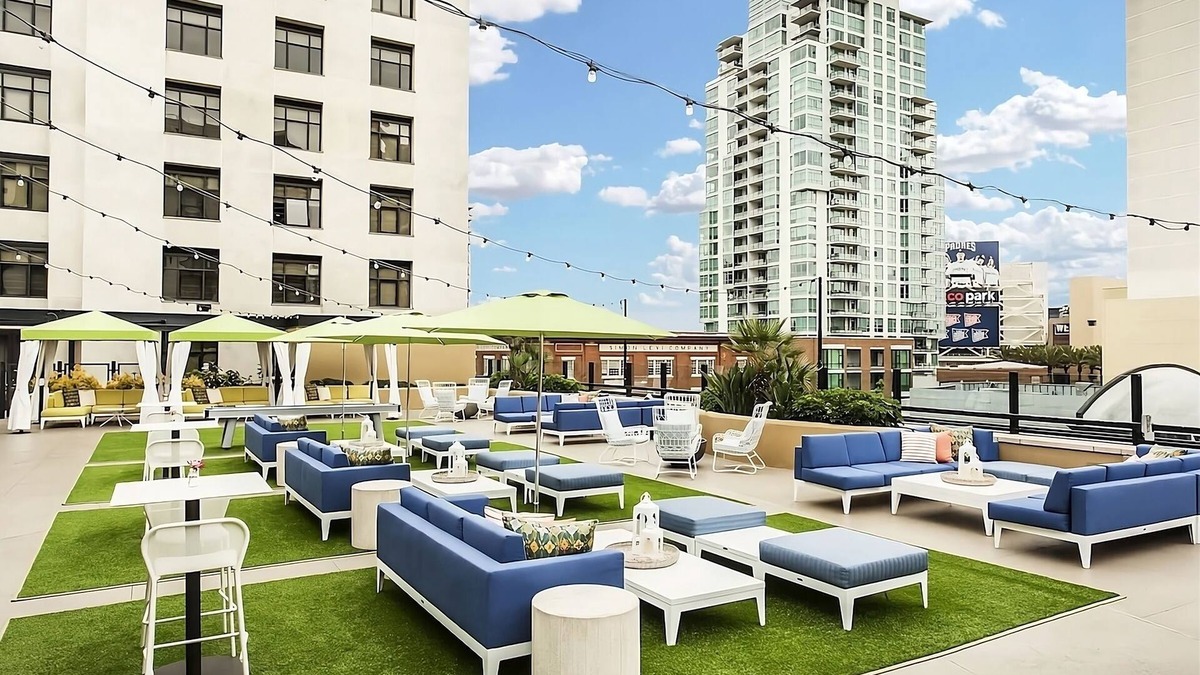 East Village Hotel | Relaxing Overnight Stay! 3 Spacious Units, Outdoor Pool, Pets are Welcome!