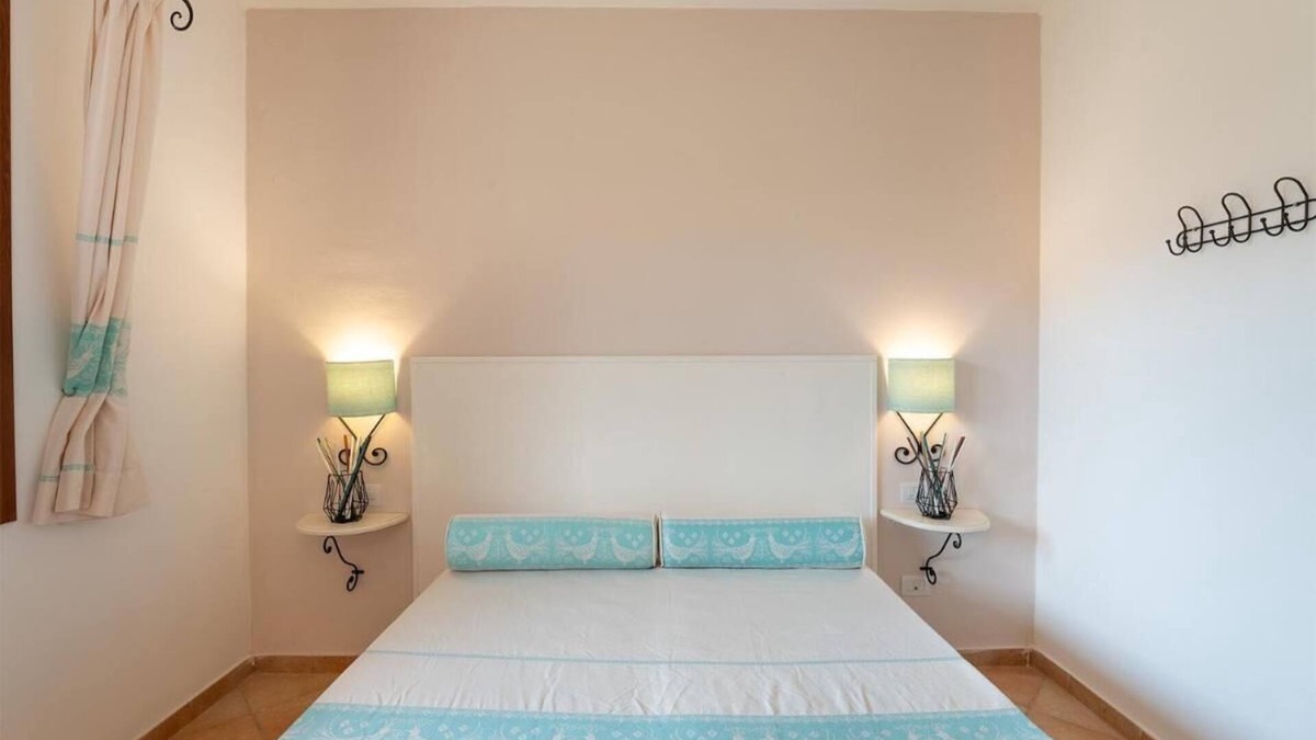 Aglientu Apartment | Relaxing Residence Baia dei Mirti B4 1 Bedroom Apartment Sleeps 4 -Bilo-4