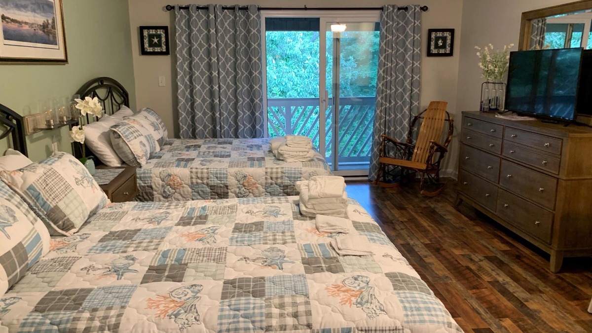 Kingsmill Condo | RELAXING RETREAT ALONG THE BANK OF THE JAMES RIVER!