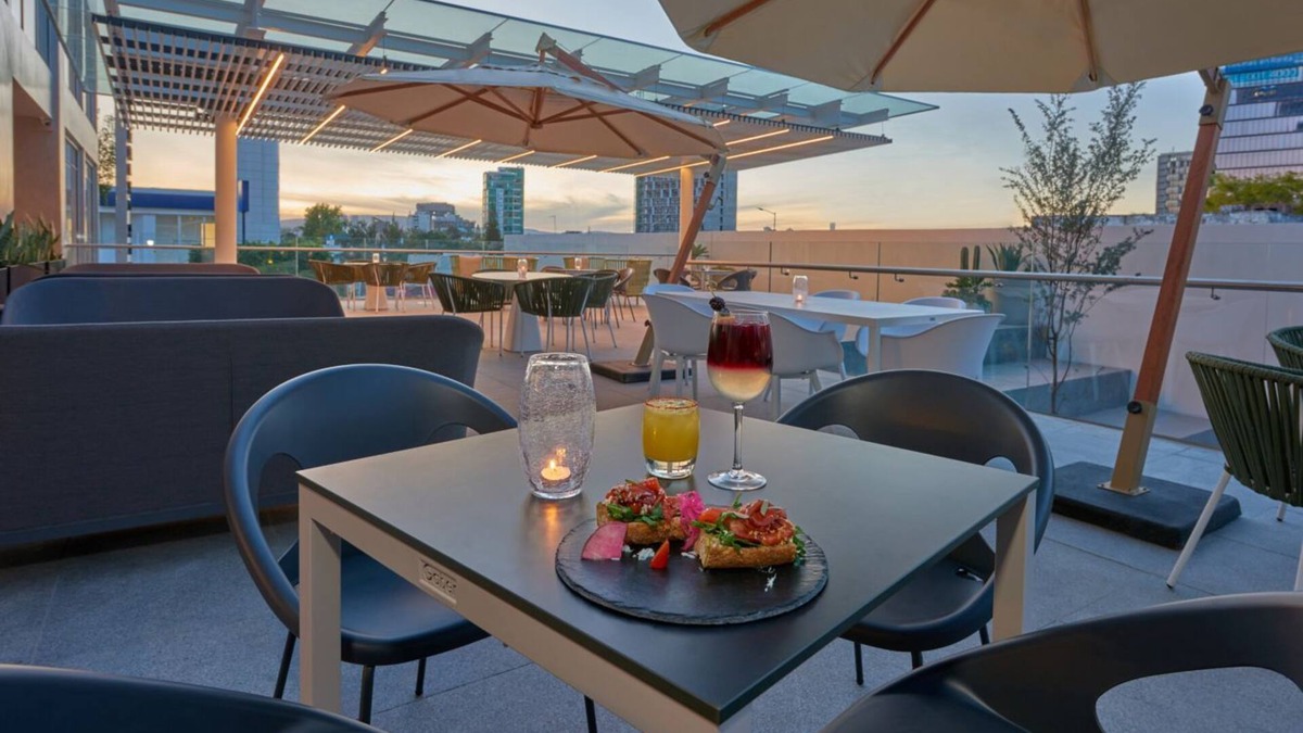 Providencia Hotel | Relaxing Room in Guadalajara – Perfect Central Base to Explore the City
