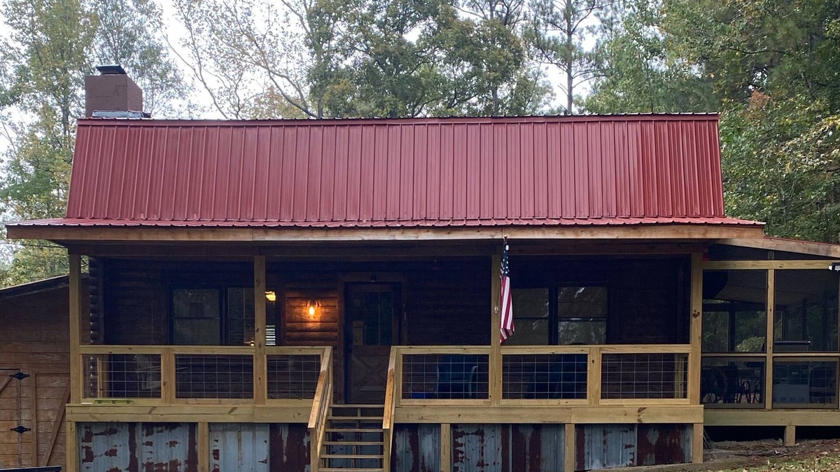Cropwell Cabin | Relaxing Rustic Cabin located near Logan Martin Lake