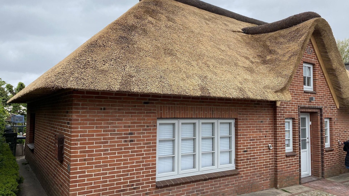 Tating Cottage | Relaxing under thatch in Tating (near St. Peter-Ording)
