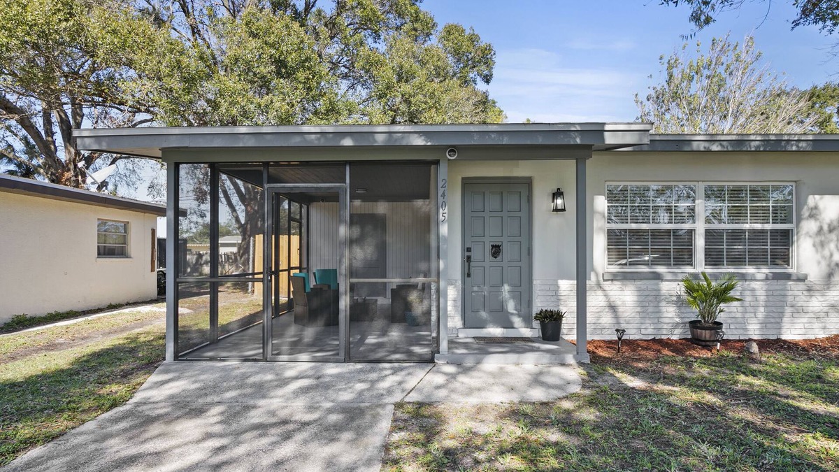South Bradenton House | Relaxing West Bradenton Home 4 Bed/2 Bath/Close To Various Beaches/Ideal Area