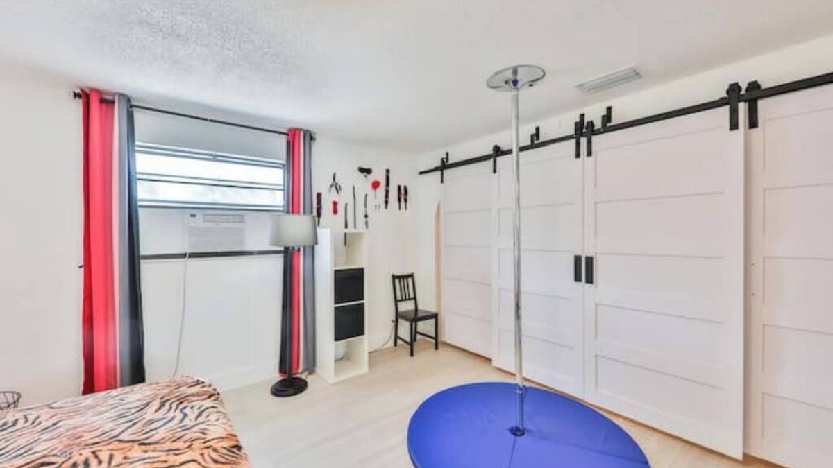 Hallandale Beach House | Release Your Authenticity - 600A