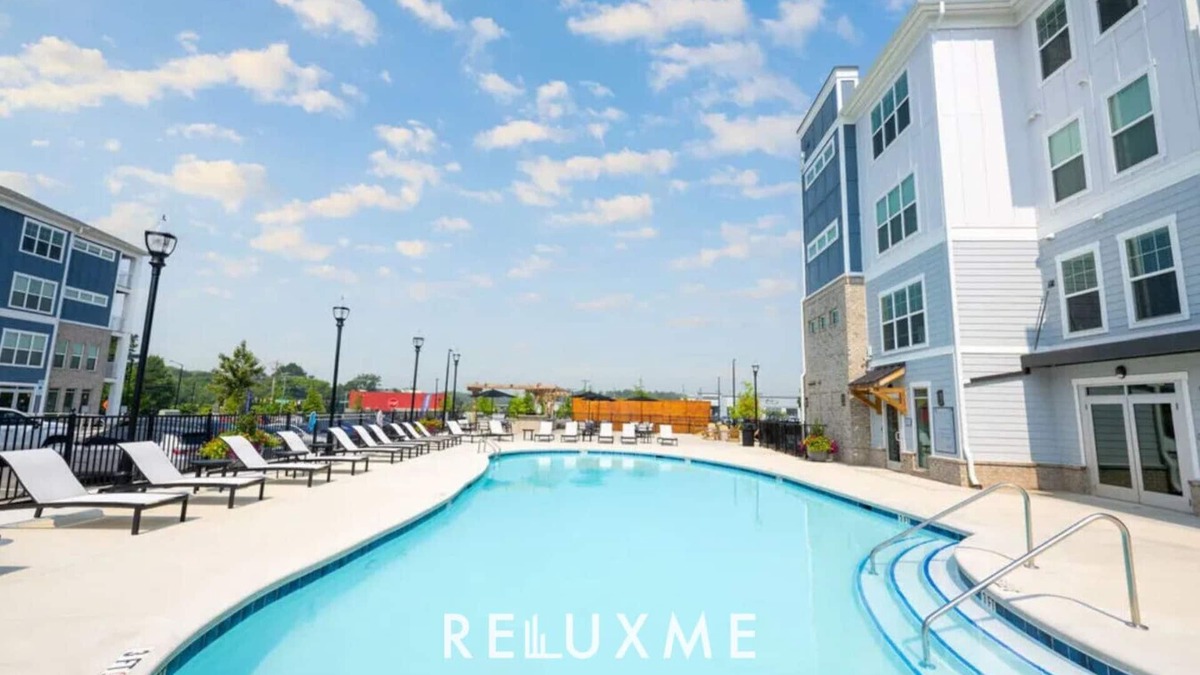 Paw Creek Apartment | Reluxme|Stylish 2BR w/Balcony, Gym, Pool, Stores