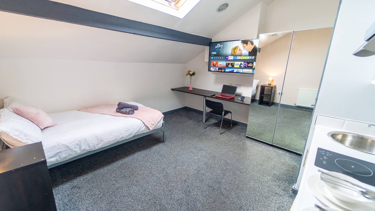 Selly Oak Apartment | Remarkable 1-Bed Studio in Birmingham