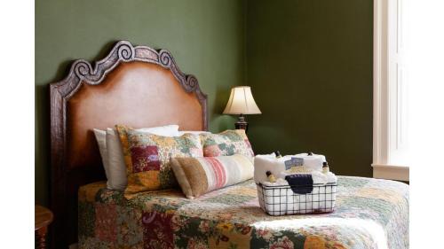 Cimarron Hotel | Remington - Historic Hotel