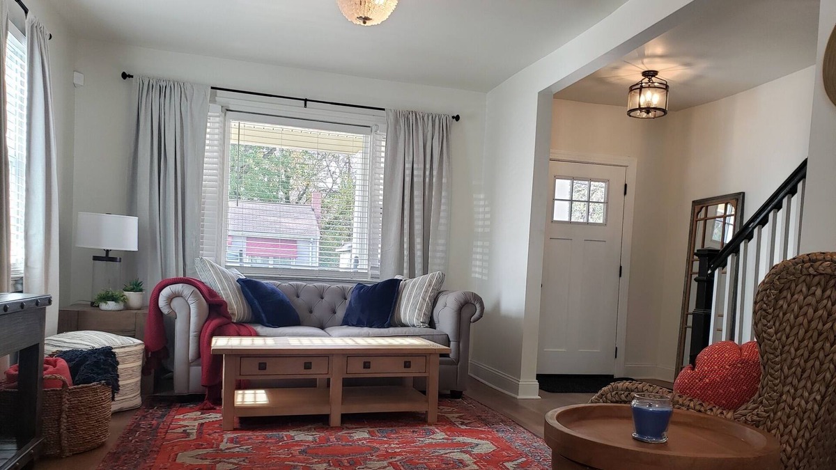 Norfolk House | Remodeled 100 year old Norfolk home, 20 minutes to Virginia Beach