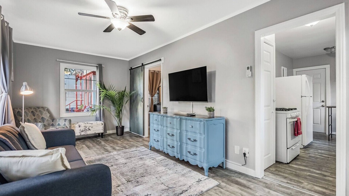 Downtown San Diego House | Remodeled 1BD Craftsman Bungalow WIth Parking