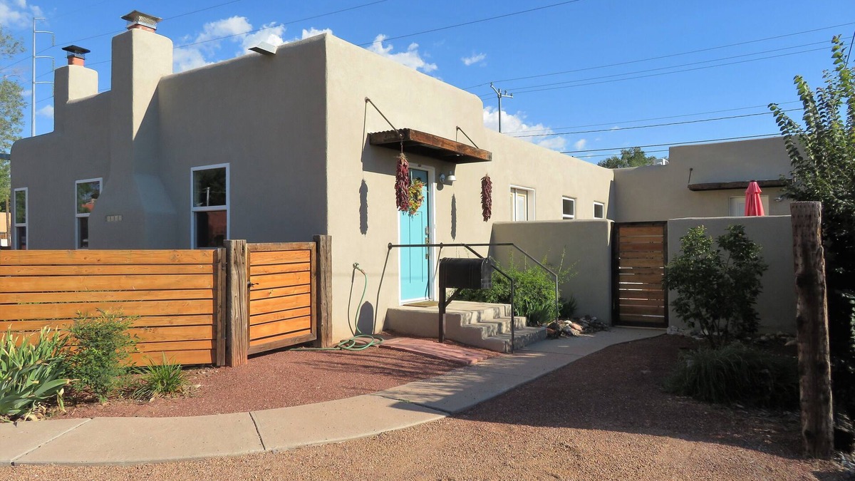 Summit Park House | Remodeled 3-bedroom home near the heart of Albuquerque