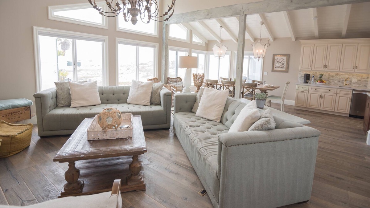 Oxnard Shores House | Remodeled & Beautiful Beach House Retreat! Ocean Views! 30 day minimum.