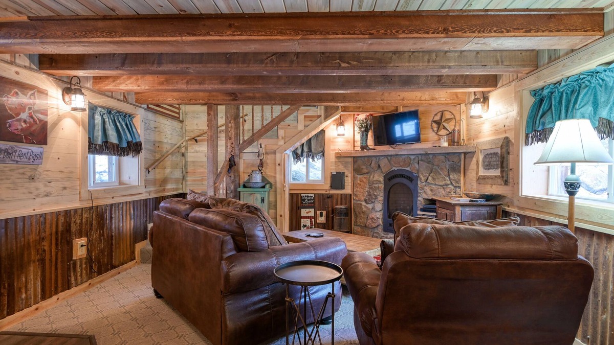 South Fork House | Remodeled Cabin In South Fork w/Free WiFi/Furnished Patio/Private Washer/Dryer