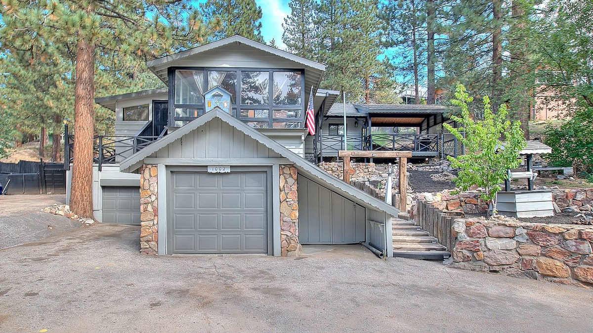 Fawnskin Cabin | Remodeled Cabin near Ski/Snow Resort!