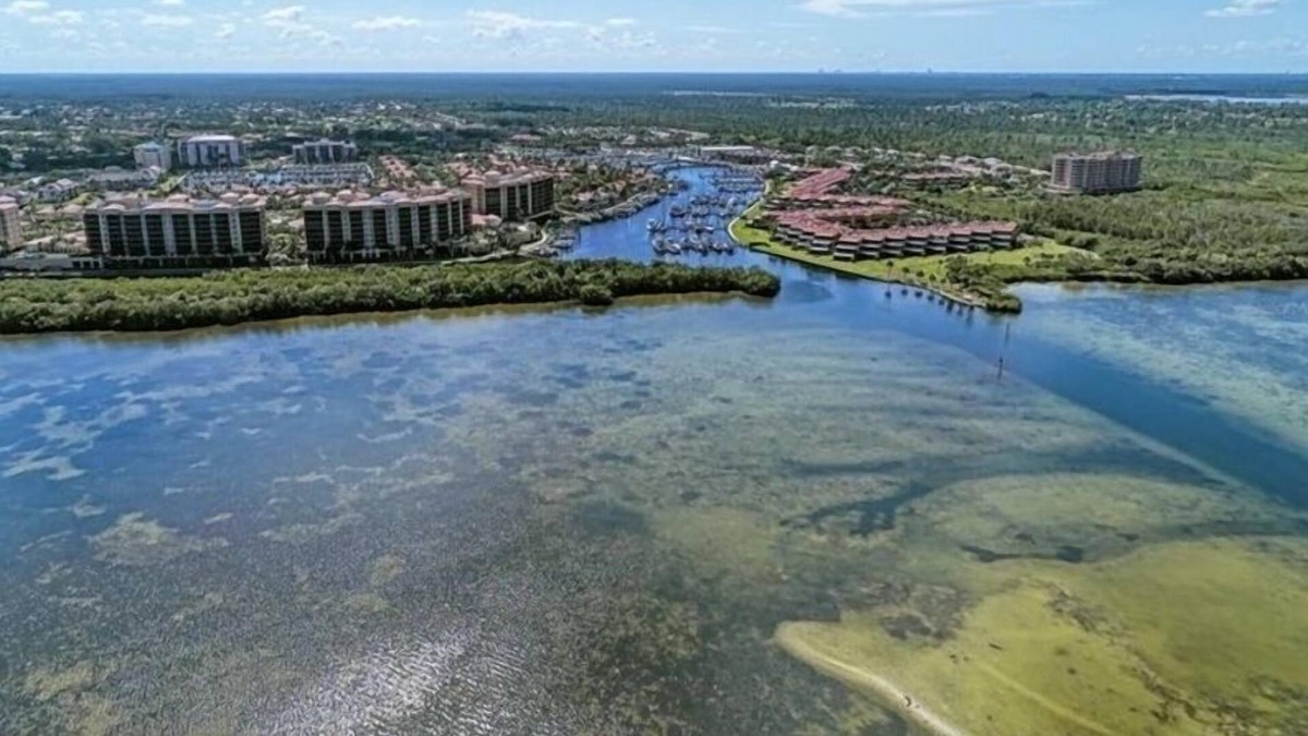 Burnt Store Marina Apartment | Remodeled condo on a Golf and Marina community