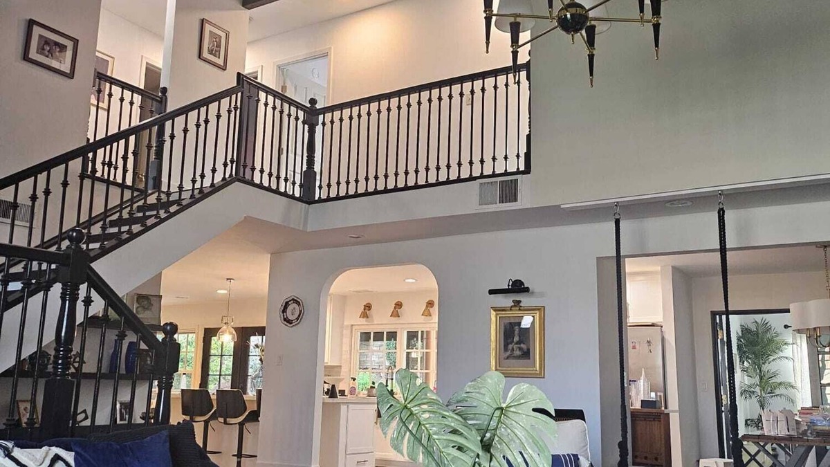 Thousand Oaks House | Remodeled Designer Westlake Entertainers Home Steam Spa Walkable to Restaurants