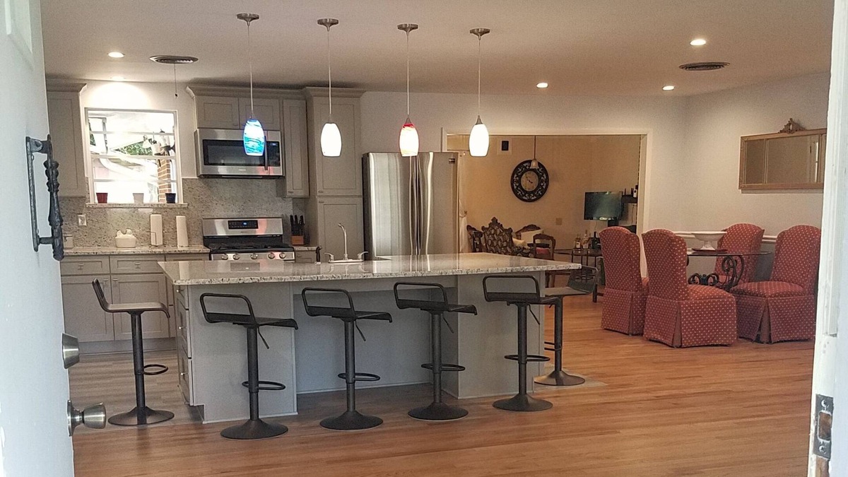 Gracewood House | Remodeled & Fully Furnished Home South/East side Augusta near interstate 520