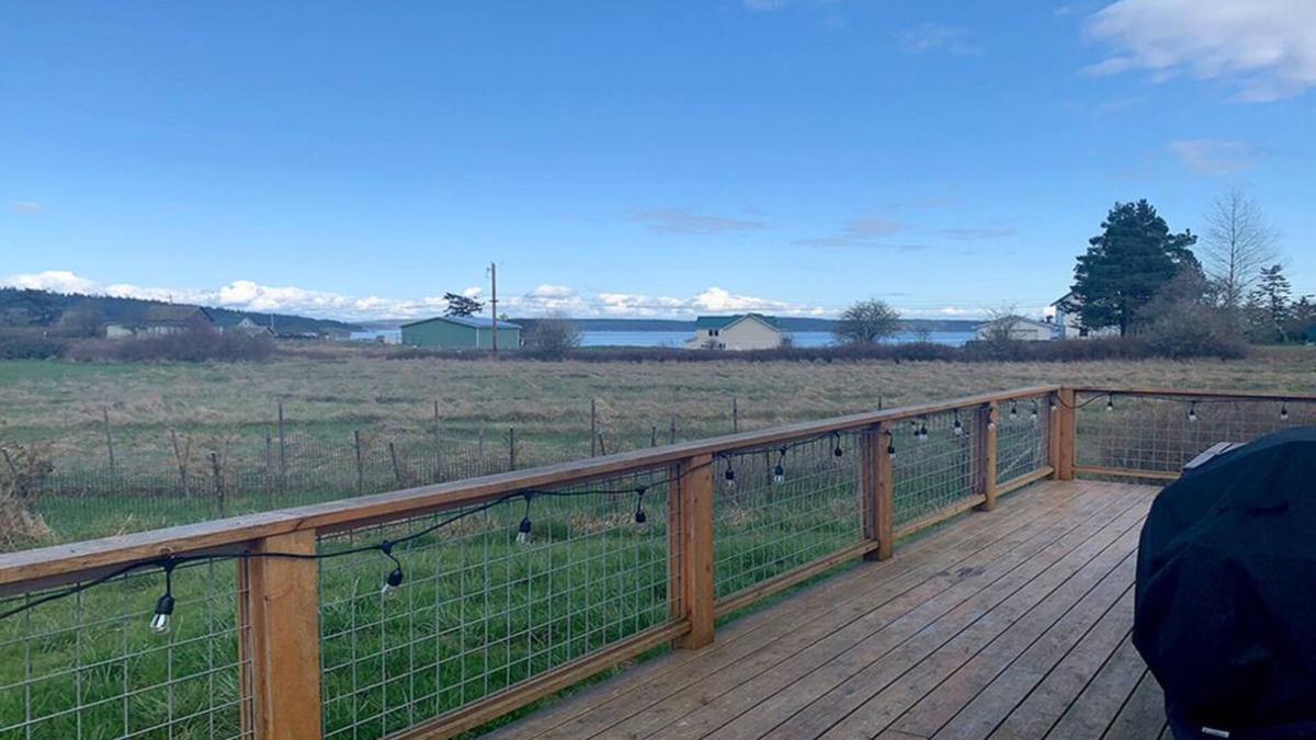 Friday Harbor House | Remodeled Historic Farmhouse with Bay View, Near Town and Electric Bikes!