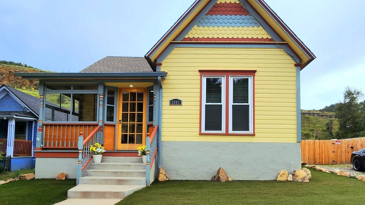 Idaho Springs House | Remodeled home in the heart of historic Idaho Springs STR 2022-12
