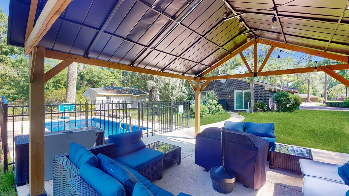 Garden City House | Remodeled home with pool/guest house, new pool, lovely yard & bright interior