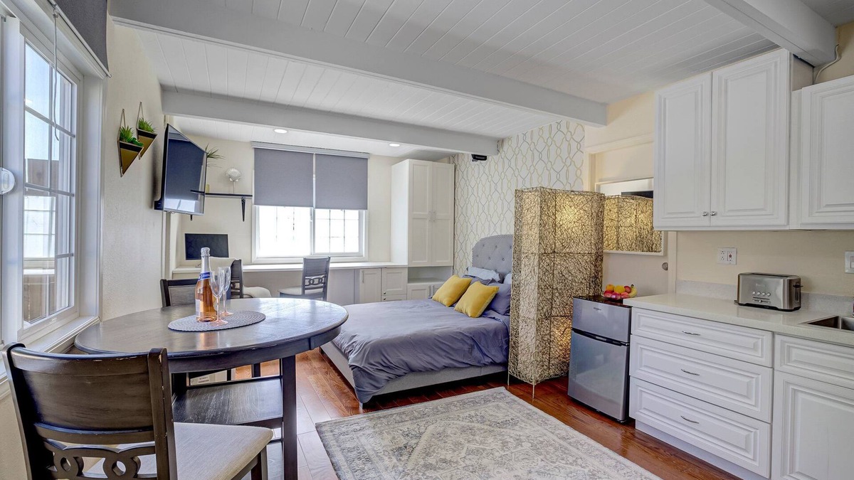 Milpitas House | Remodeled Studio w/Fast Wi-Fi in Heart of Bay Area