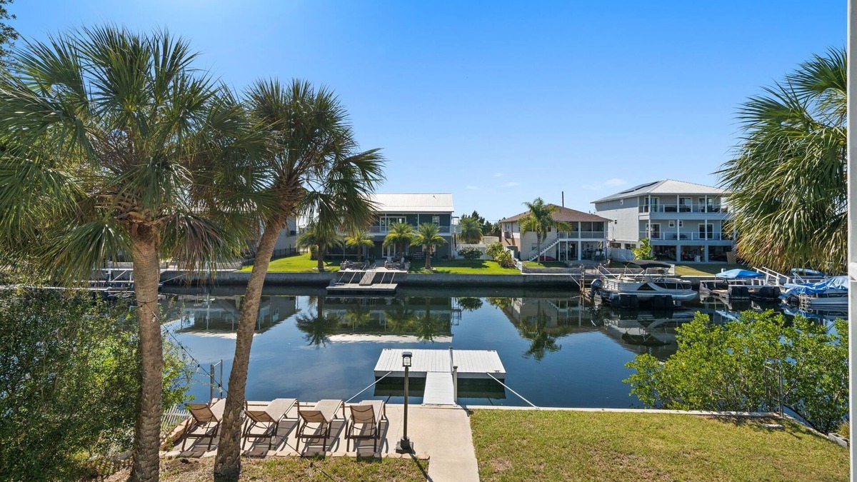 Spring Hill House | Remodeled Waterfront Home Direct Gulf Access. Fishing, Boating, Scallop Paradise