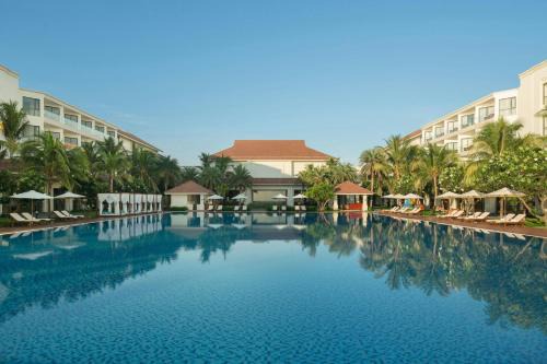 Cua Đai Resort | Renaissance Hoi An Resort & Spa