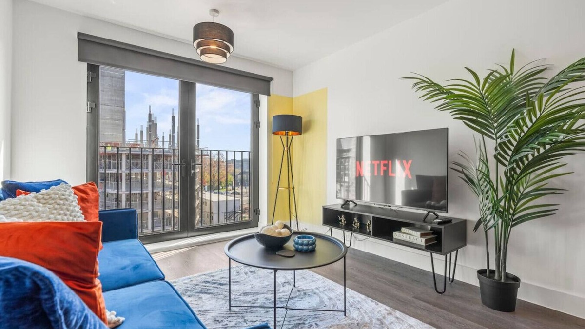 Vauxhall Apartment | Renaissance Suite | 2Bed | Sleeps 7 | Central
