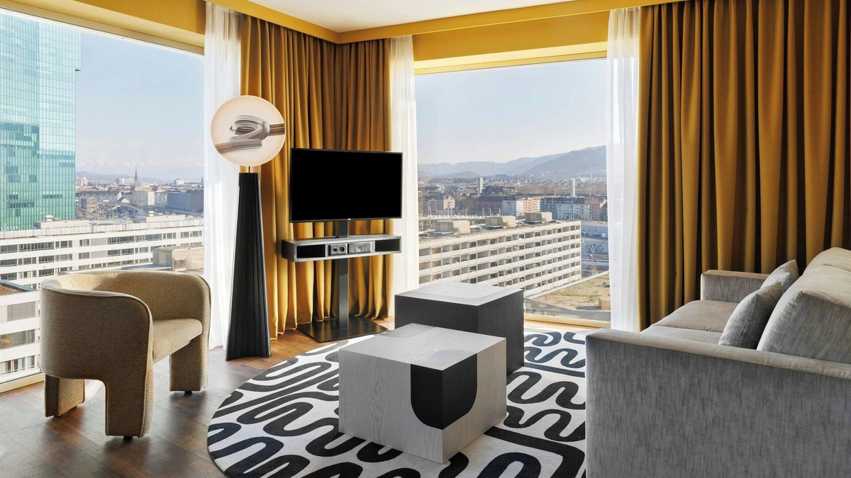 Escher Wyss Hotel | Renaissance Zürich Tower Hotel