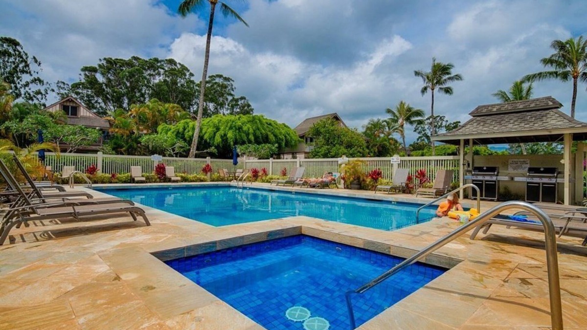 Princeville Condo | Renovated, Air Conditioned 2nd Floor Princeville CondonHas Primary BdRm & Loft