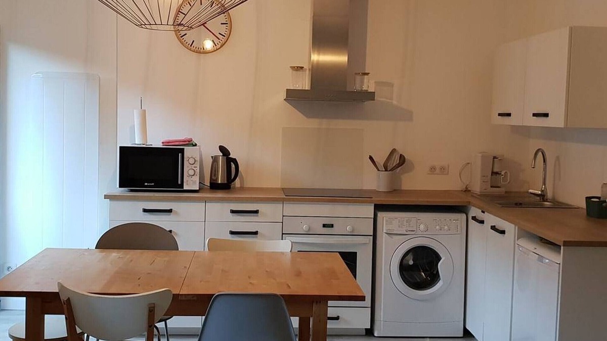 Cauterets Apartment | Renovated apartment for 4 with parking in Cauterets