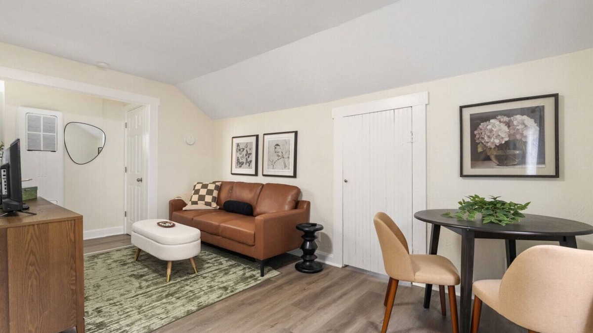 Victorian Village Apartment | Renovated Apartment|Victorian Village|OSU