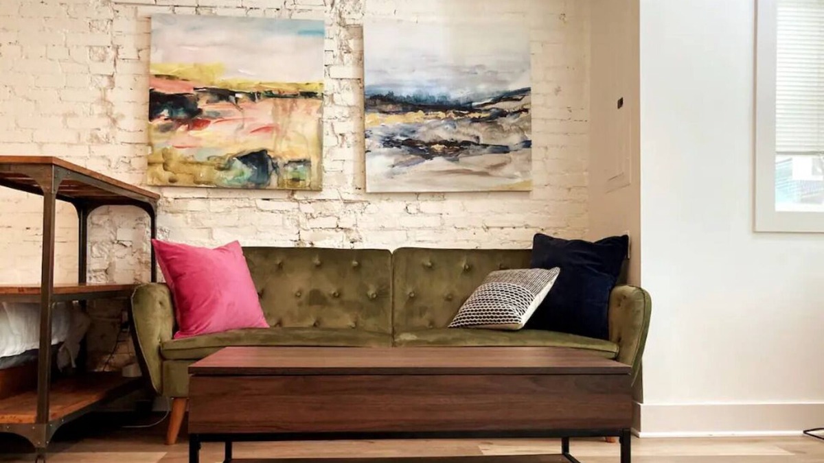 Near Northeast Apartment | Renovated Boutique Studio in DC/Free Street Parking