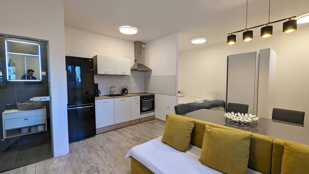 Zagreb Apartment | Renovated Condo w/Queen Bed, 65" TV & Washer