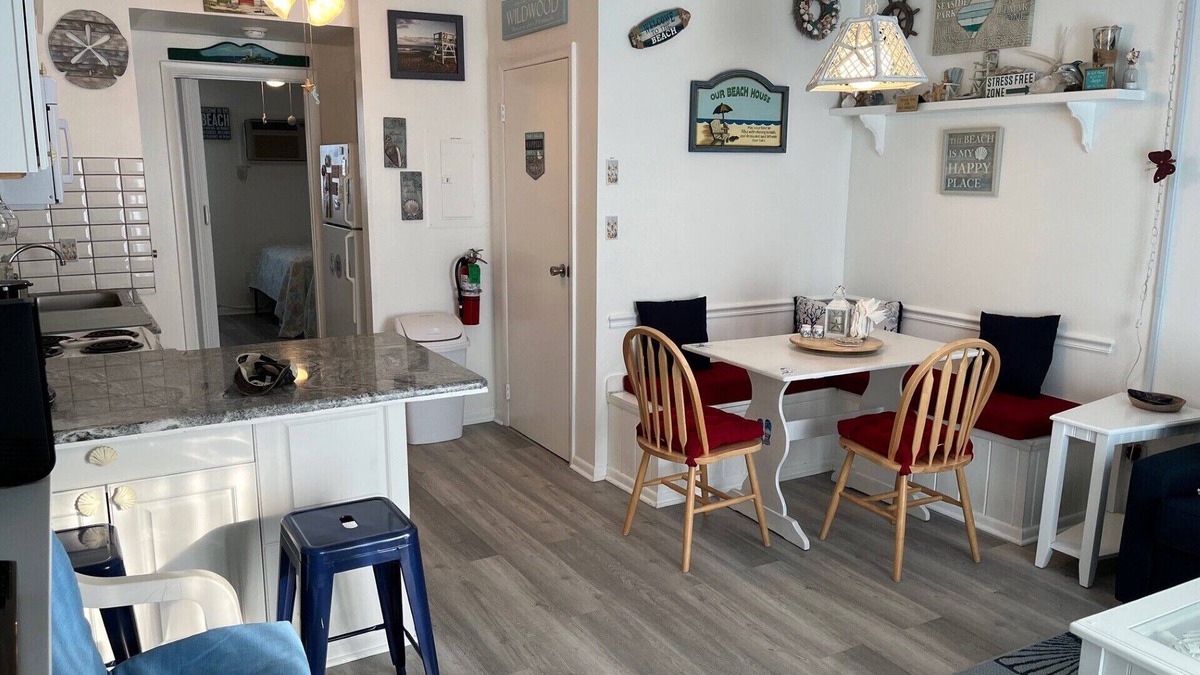 Cape May - Wildwood Condo | Renovated Condo which is 3 minute walk to beach and boardwalk