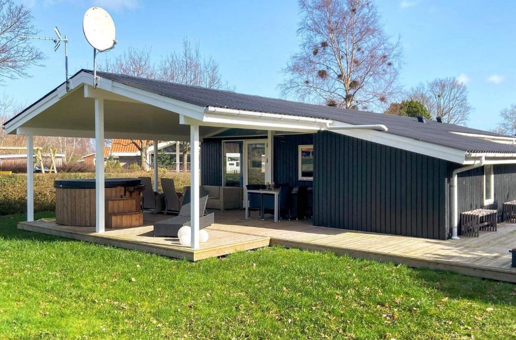 Juelsminde House | Renovated Cottage in Juelsminde - By Traum Ferienwohnungen