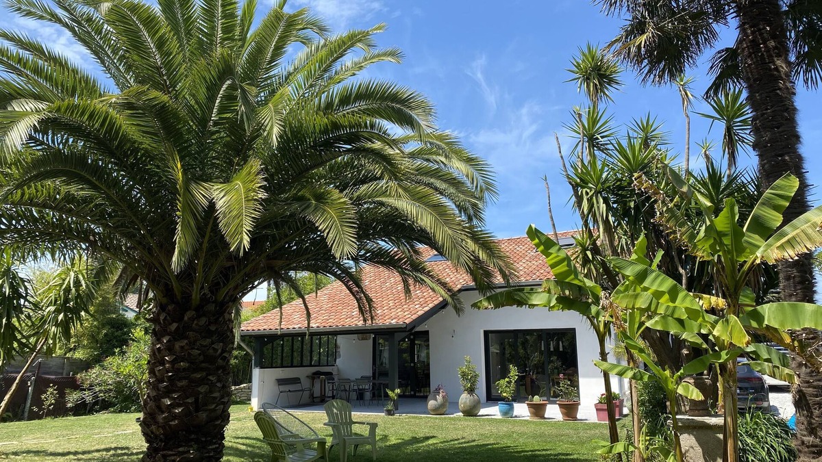 Arcangues House | Renovated farmhouse just outside Biarritz