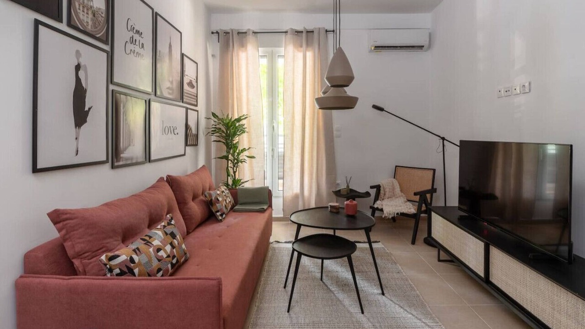 New Kypseli Apartment | Renovated Gem near Pedion Areos Park & Museums