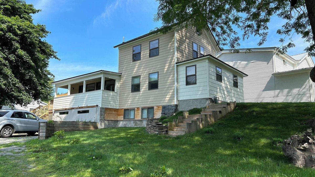 Hancock House | Renovated Hancock NY house near Delaware River