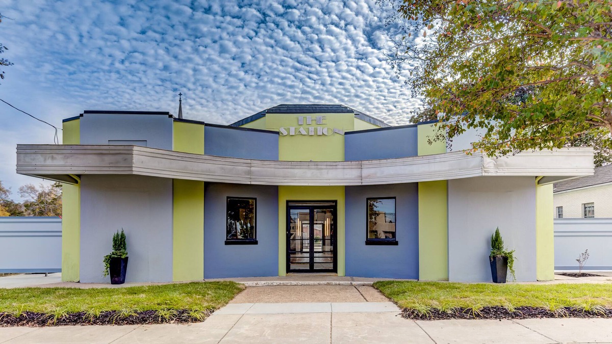Vicksburg Apartment | Renovated Historic Greyhound Bus Terminal-Downtown Vicksburg