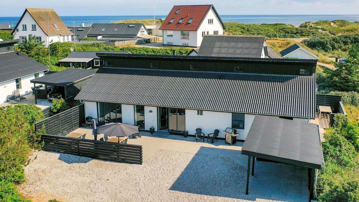 Vorupør House | Renovated Retreat with Pool - By Traum Ferienwohnungen