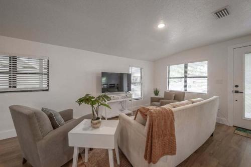 Old Seminole Heights House | Renovated Seminole Heights Beauty