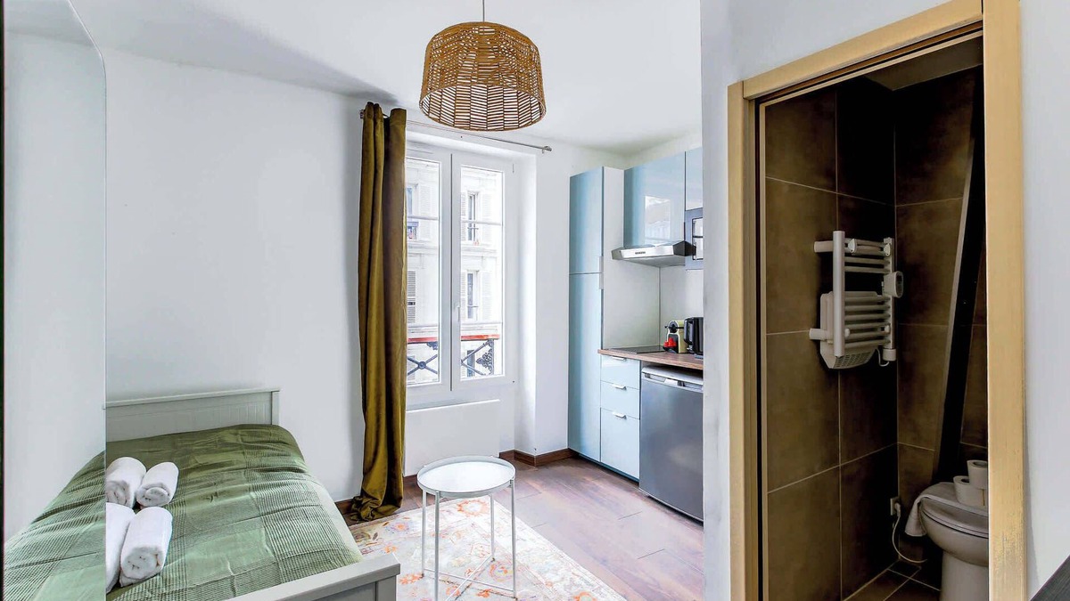 Belleville Apartment | Renovated studio 2 pers Bastille/Oberkampf A/C