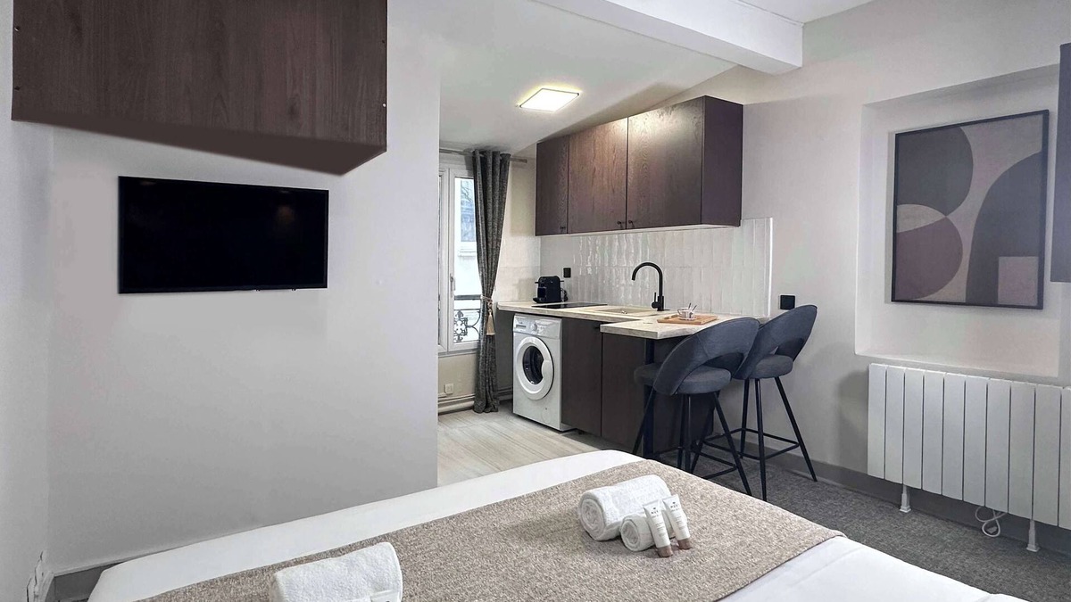 Plaisance Apartment | Renovated studio close to Gare Montparnasse