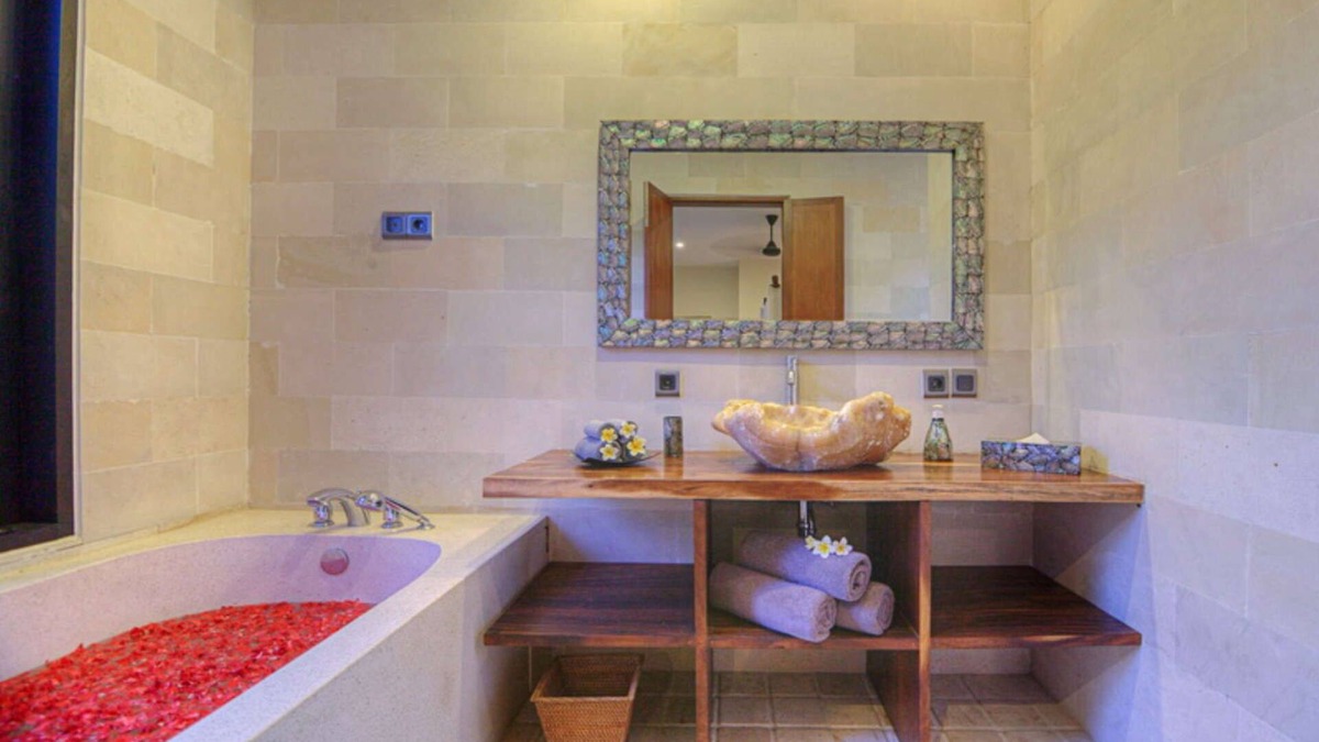 Dyanapura Villa | Rent a Luxury Villa in Bali Close to the Beach, Bali Villa 2024