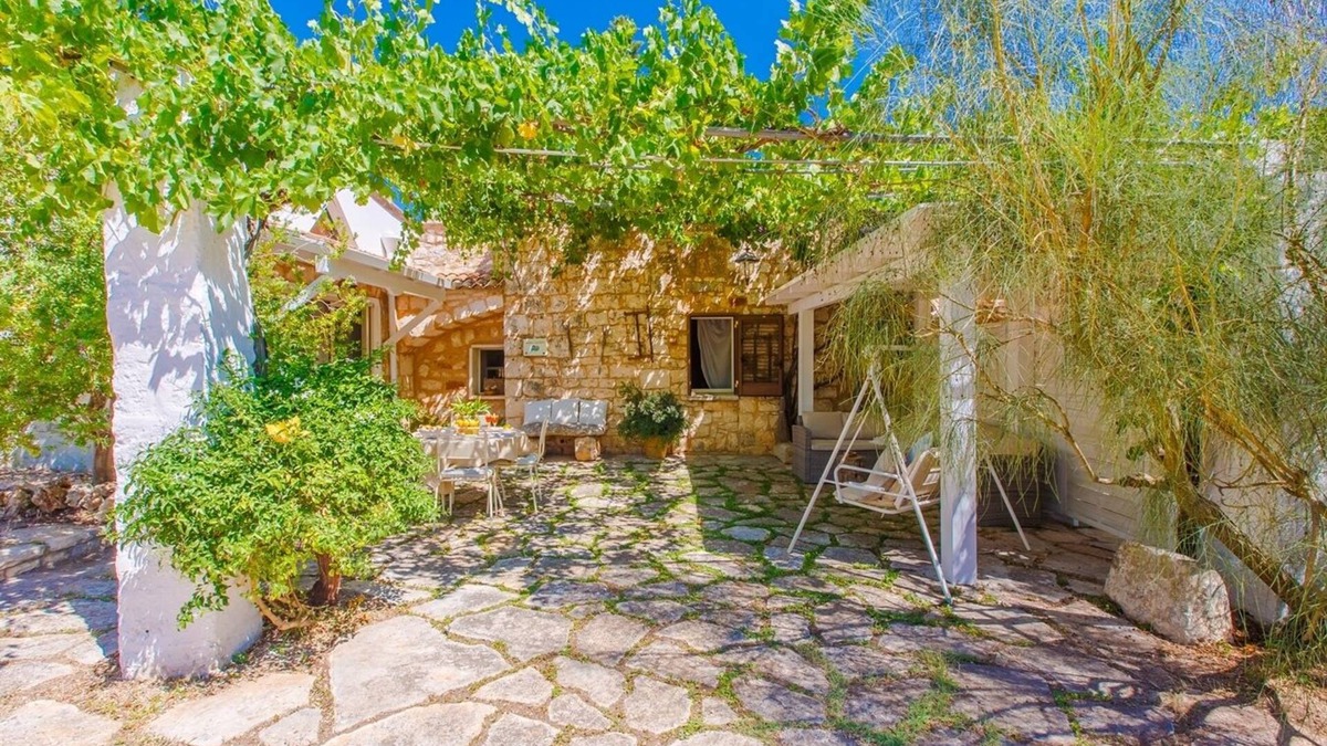 San Vito dei Normanni Villa | Rent a masseria near the beaches - typical products 700mt - Maximum relax
