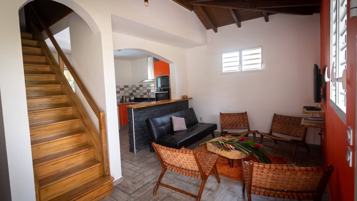 Lamentin Apartment | RENT: Bas Villa (t4) - Castel LAMENTIN